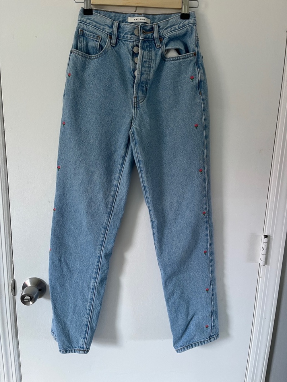 PacSun Light Blue Pacific Sunwear Dad Jeans with Tulip Flower Accents